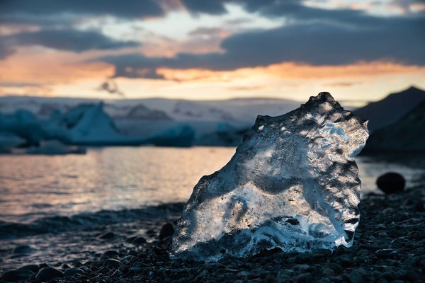 Les Effets Devastateurs de la Fonte des Glaces sur la Planète